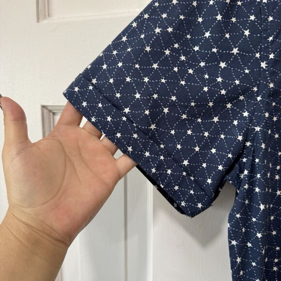 John Varvatos Short Sleeve Button Up Shirt Mens Large Blue Star All Over Print - Picture 4 of 10